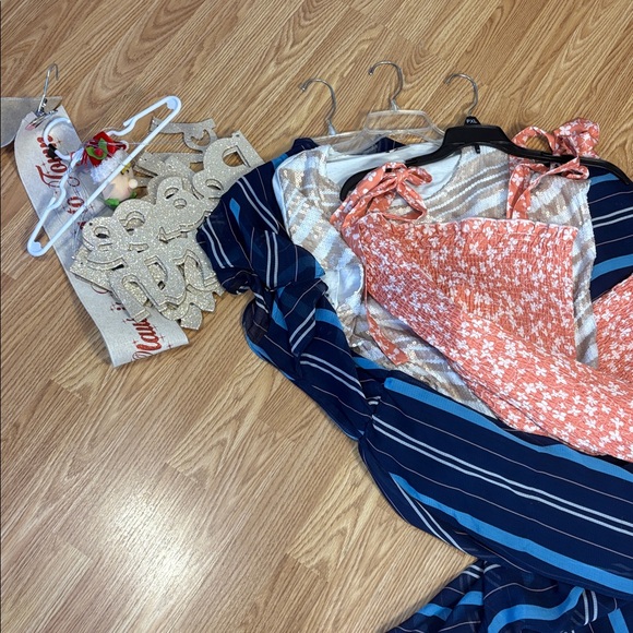 Bundle - Picture 1 of 1